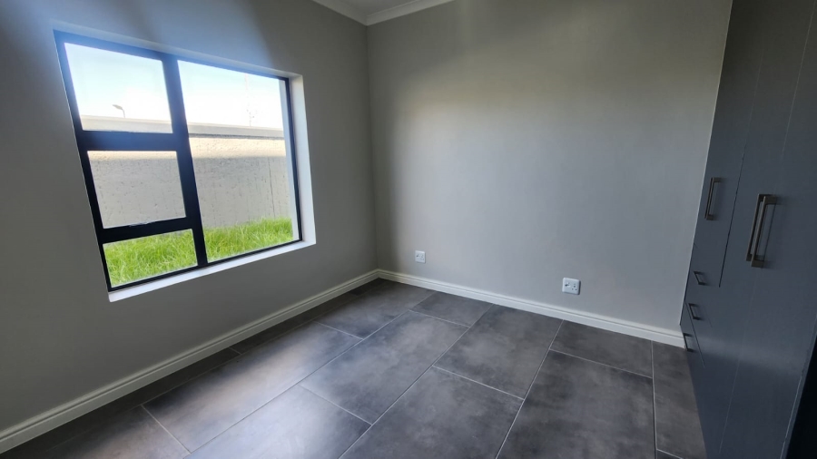 3 Bedroom Property for Sale in Eden Residential Estate Western Cape